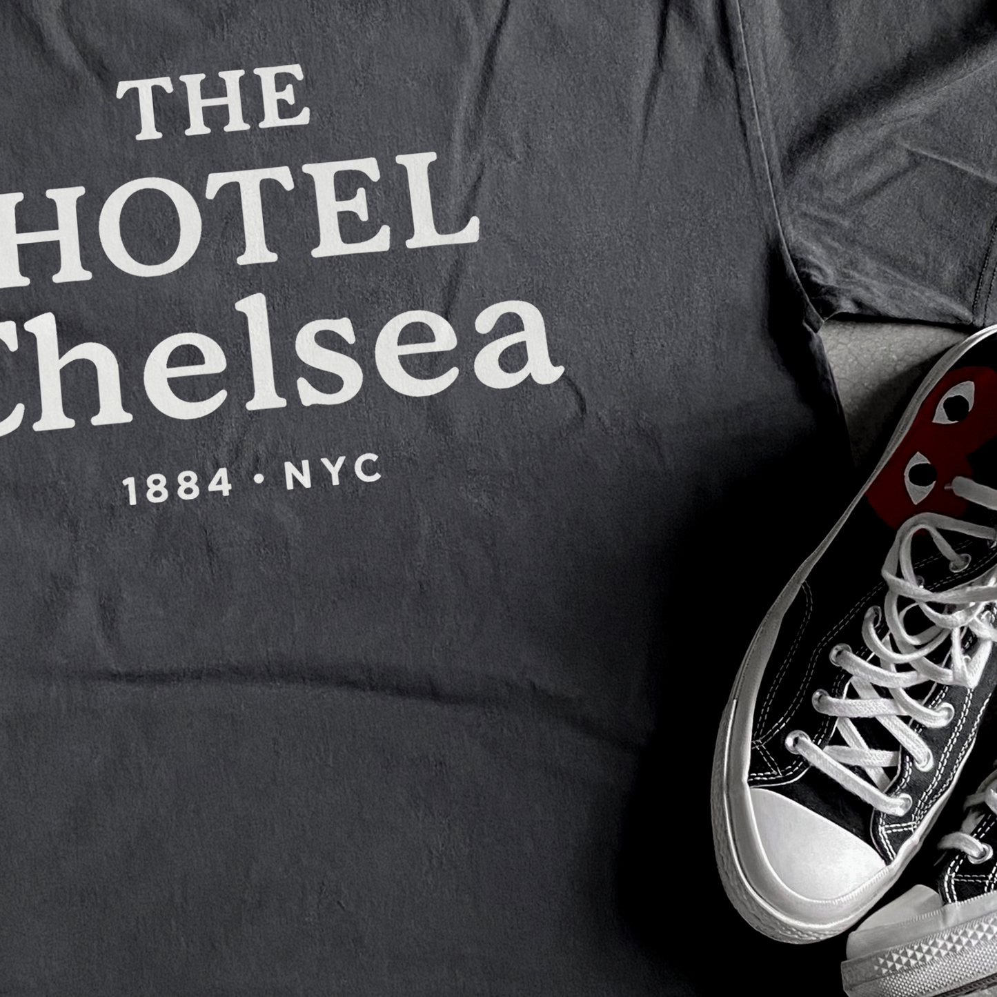 'HOTEL CHELSEA NYC' HEAVYWEIGHT BLACK T-SHIRT