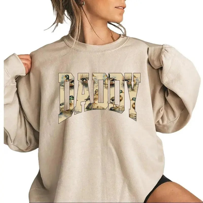 Daddy Duck Hunting Season Graphic Vintage Mallard Duck MAMA Gift For Unisex T-shirt Hoodie Sweatshirt Pullover Cotton Fabric