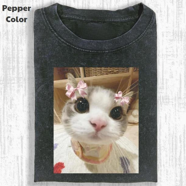 Funny Animal Vintage Graphic Tee, Cute Cat T-Shirt, Animal Shirt, Unisex Meme Cringe Funny Shirt, Menswear Womenswear Streetwear Cotton Comfort