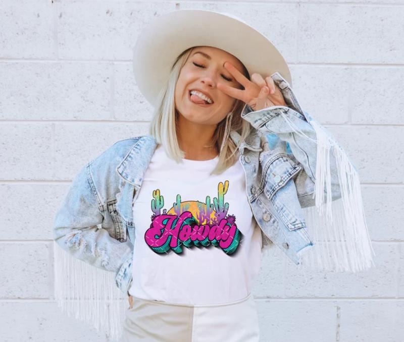 Howdy Western T Shirt, Country Sunset Graphic Tee, Retro Sublimation Shirt for Cowgirls, Boho Country Style Vintage Outfit Tee