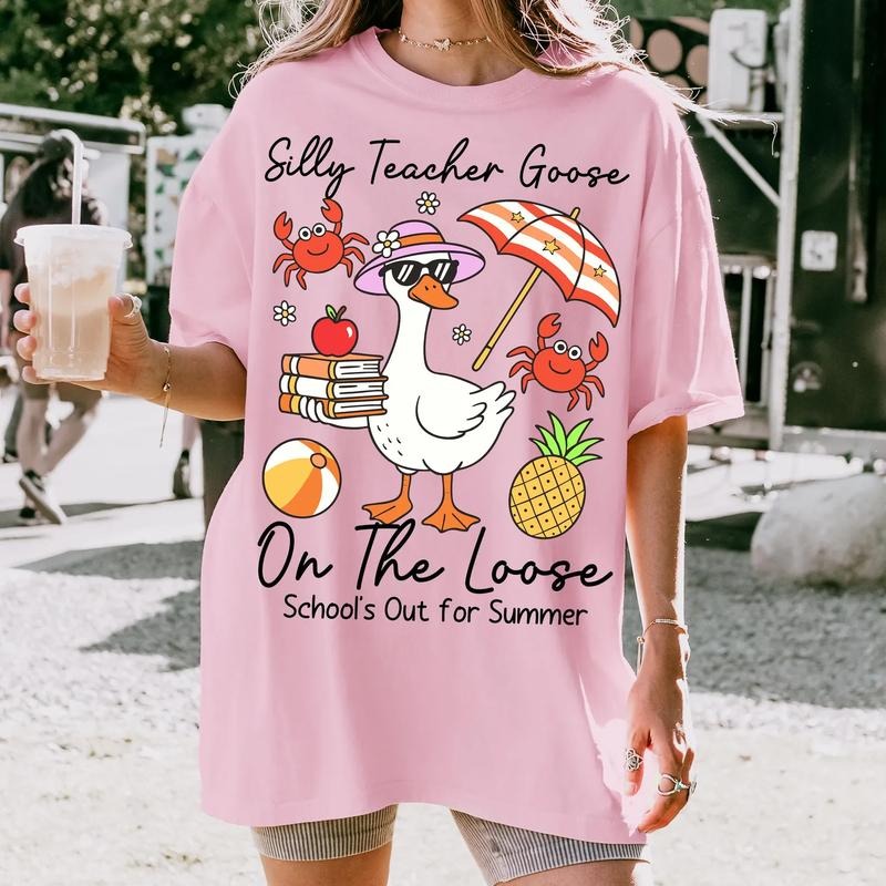Last Day of School Teacher Goose Shirt, Schools Out For Summer Silly Goose Teacher Tee, End of Year Teacher Shirts, Funny Summer Teacher Gift, Teacher Gift Idea, Silly Goose Shirt Gift, Teacher Shirt
