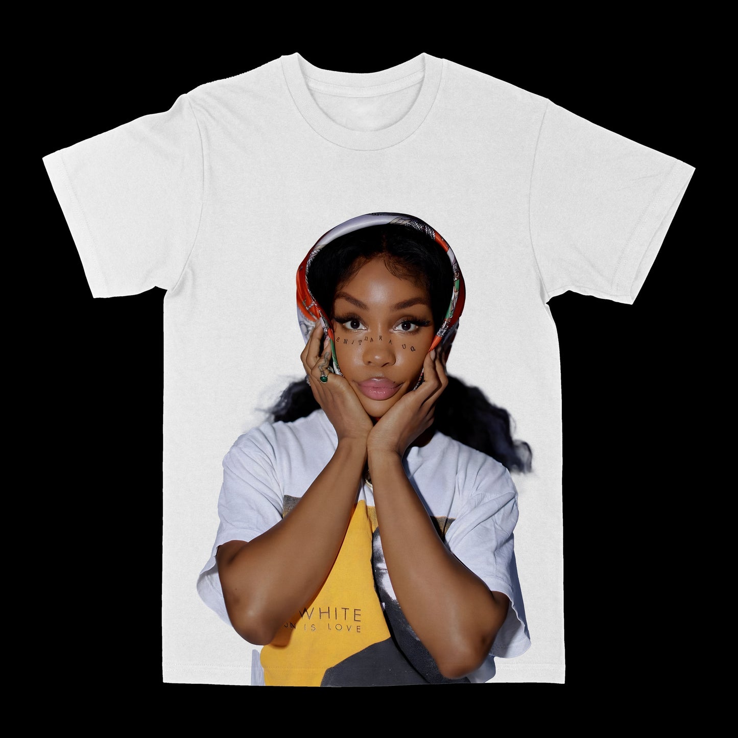 SZA "Love" Graphic Tee
