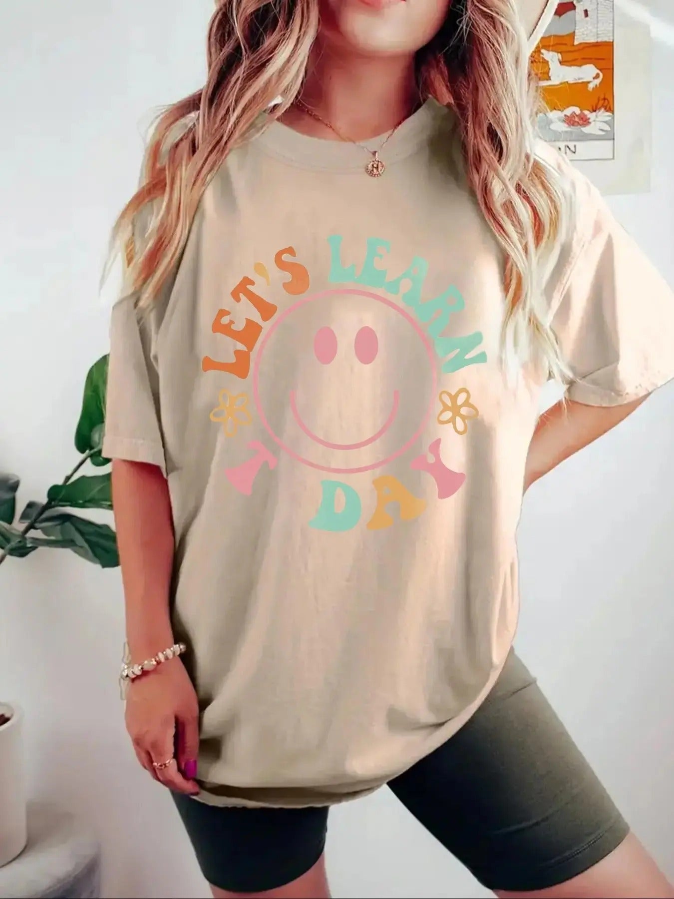 Women's Cartoon Face & Letter Print Drop Shoulder Tee, Casual Half Sleeve Round Neck T-shirt for Summer, Women's Top for Daily Wear