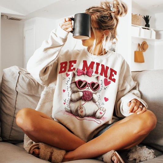 Be Mine Valentine Sweatshirt Valentine cat , Cat lover , Trendy Funny Vday , Love , Aesthetic Valentines