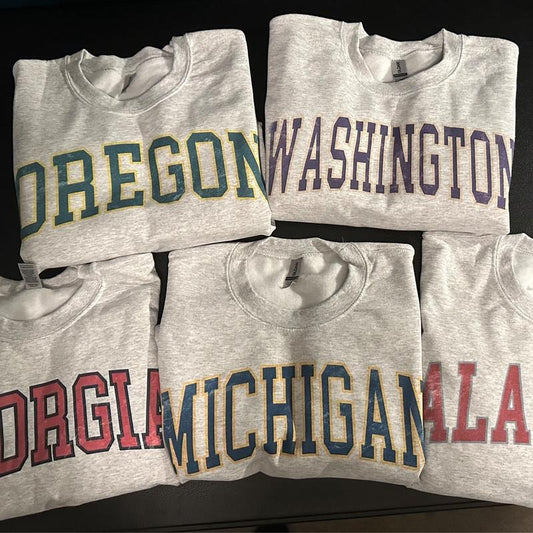 College Varsity Retro Sweatshirt Gray