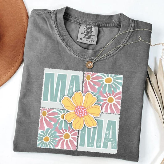 Comfort Colors Boho Floral Mama Shirt, Mama Flower Tee, New Mom T-Shirt, Mothers Day Gift