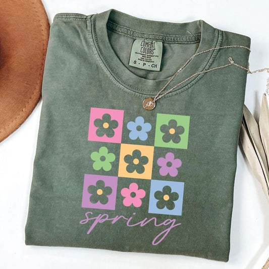 Comfort Colors Checkered Boho Flowers Shirt, Spring Checkerboard Daisy Tee, Flower Checkered T-Shirt