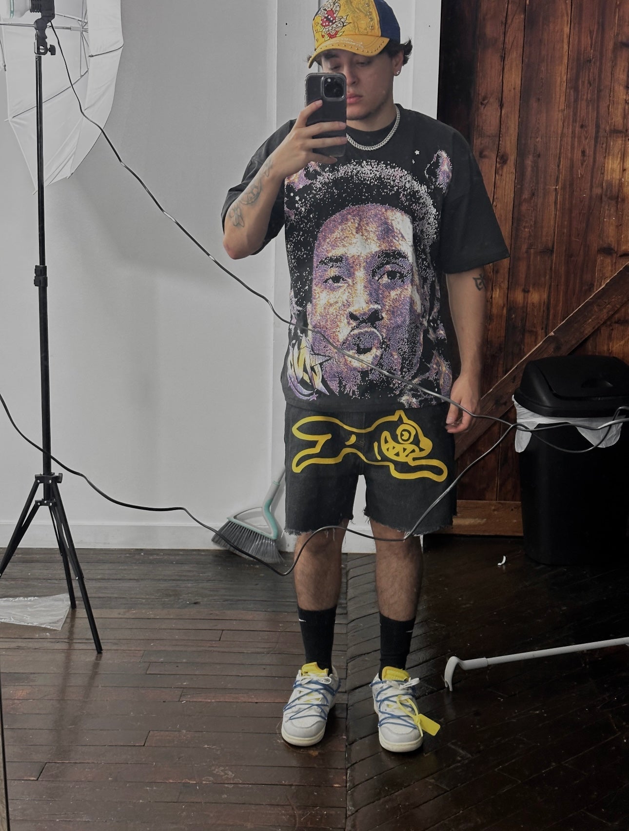 Kobe Bryant World Tour Neniom Vintage Boxy Tee