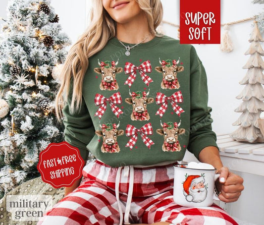 Highland Cow Christmas Sweatshirt, Christmas Sweater, Women's Holiday Crewneckstyle{n002}2