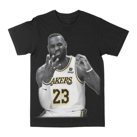 Lebron James "40K" Graphic Tee