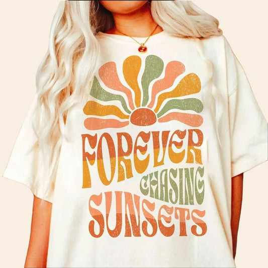 Oversized Sunset Graphic Tees for Women Forever Chasing Sunset Graphic Tees Summer Casual Hawaiian Shirts for Women