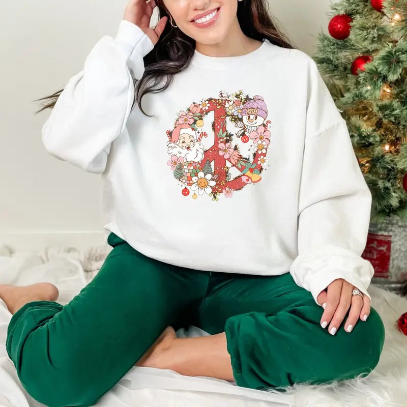 Retro Christmas T-Shirts, Groovy Xmas Tee, High Quality Christmas Shirt, Funny Christmas Top, Top Xmas Gift, Best Gift for Women