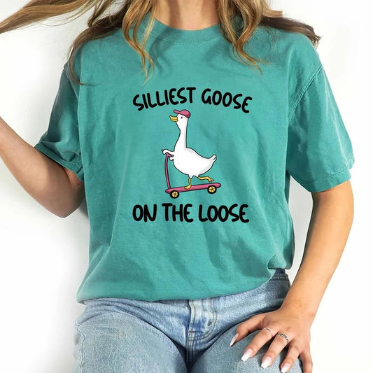 Silliest Goose On The Loose Shirt, Funny Goose Graphic Tee, Silliest Goose Tee, Meme Goose Bumps Tee, Goose Club T-Shirt, Cute Graphic Tee, Goose Shirt, Goose University Shirt, Casual Women's Tops, Oversized Womenswear, Menswear, Cotton Soft Fabric Tee