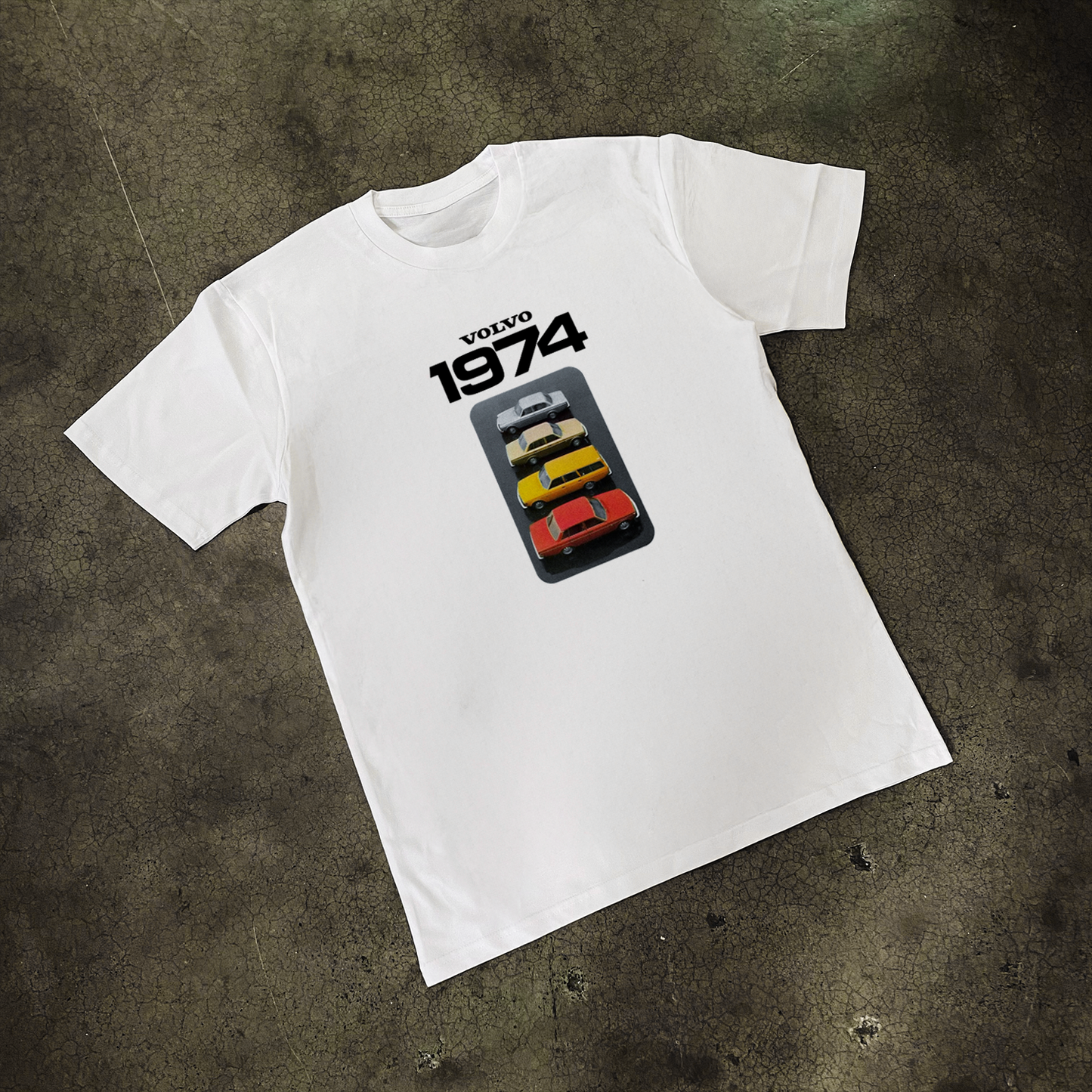 1974 'VOLVO 144' CLASSIC WHITE T-SHIRT
